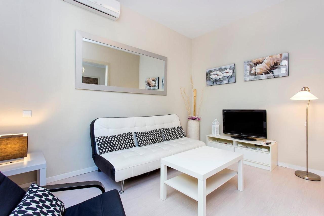 ברצלונה Stay U-Nique Apartments Floridablanca II מראה חיצוני תמונה