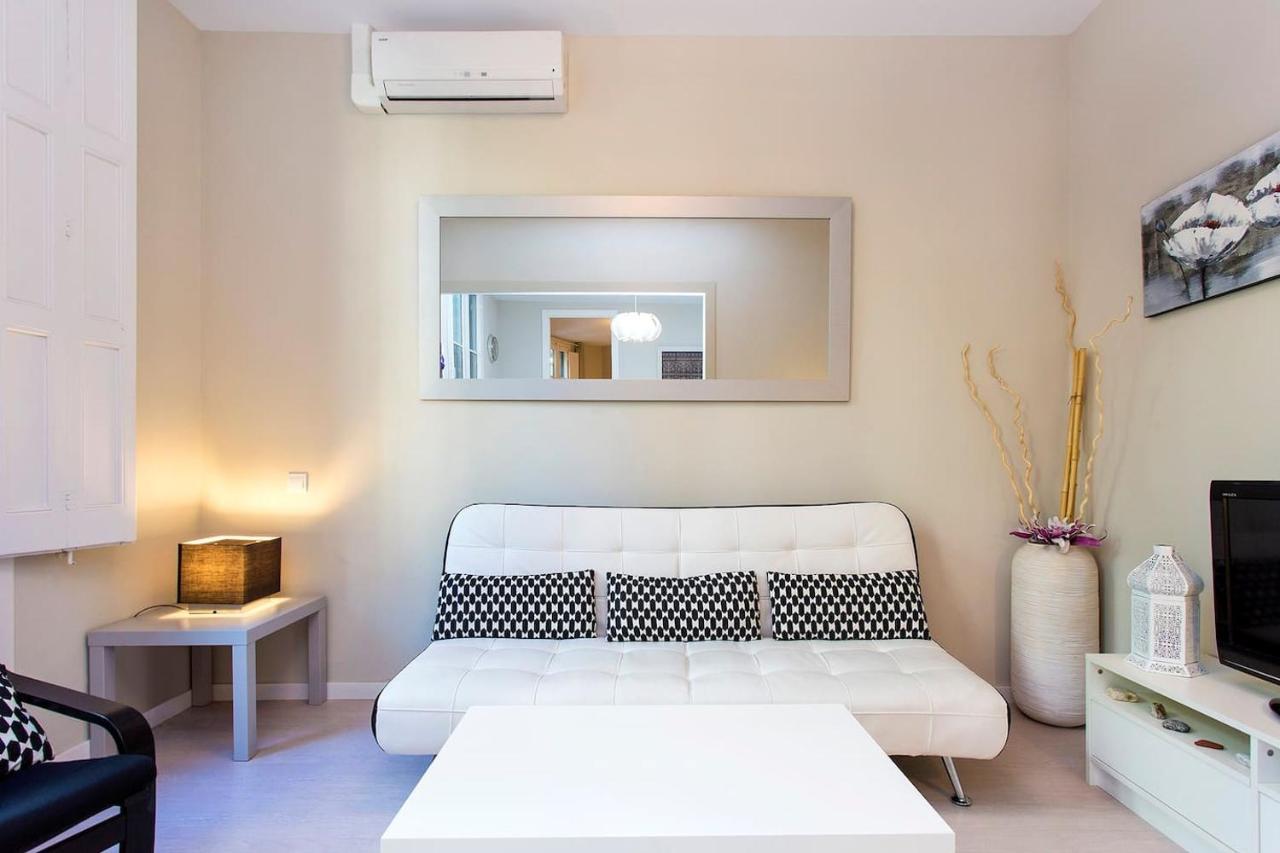 ברצלונה Stay U-Nique Apartments Floridablanca II מראה חיצוני תמונה